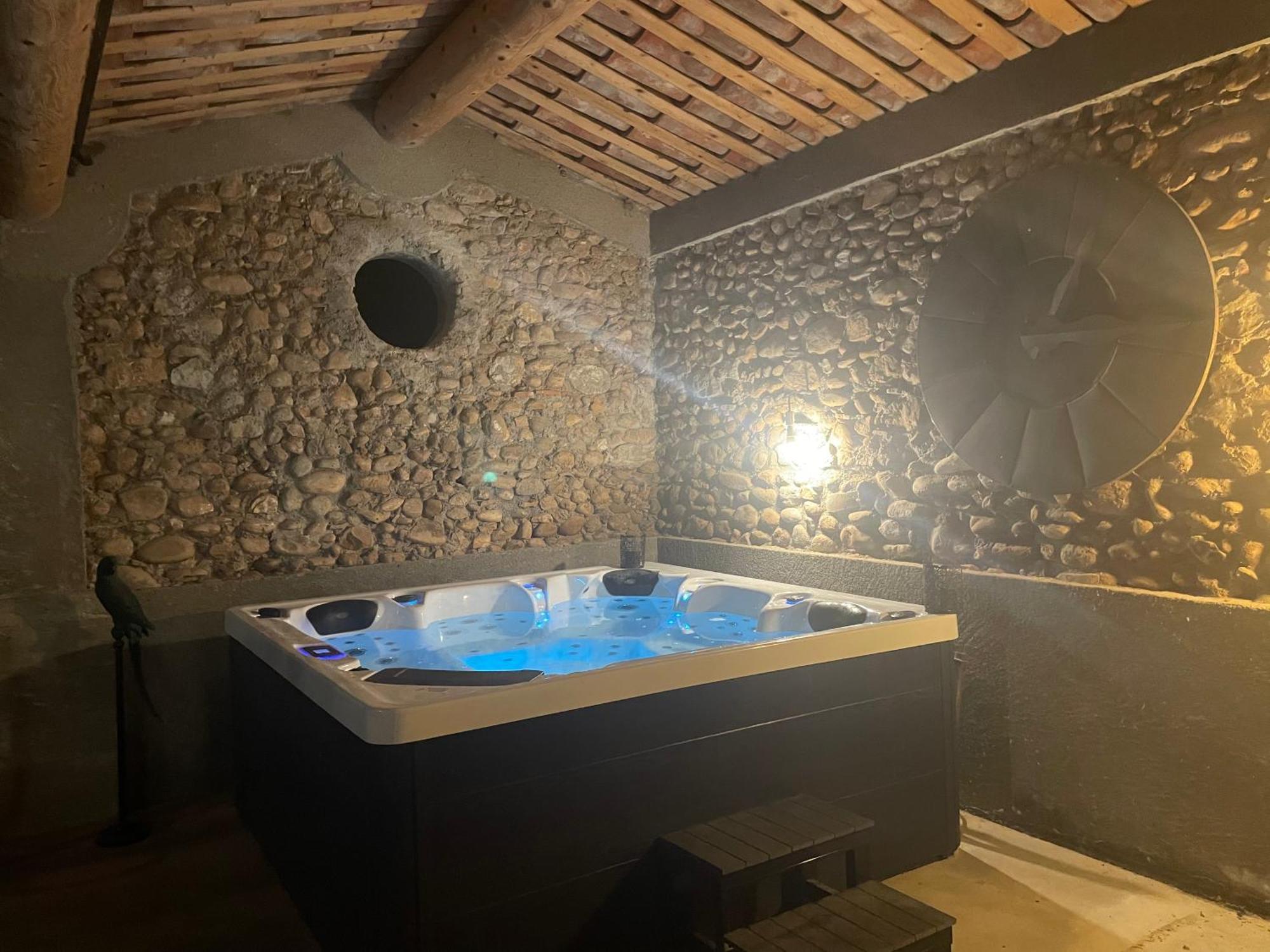 Hotel Les Mazets Du Pas à Gréoux-les-Bains Extérieur photo