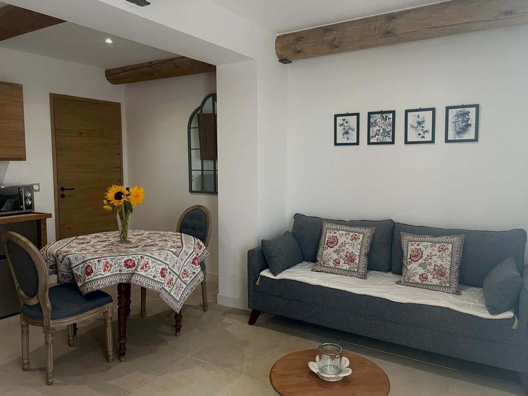 Hotel Les Mazets Du Pas à Gréoux-les-Bains Extérieur photo