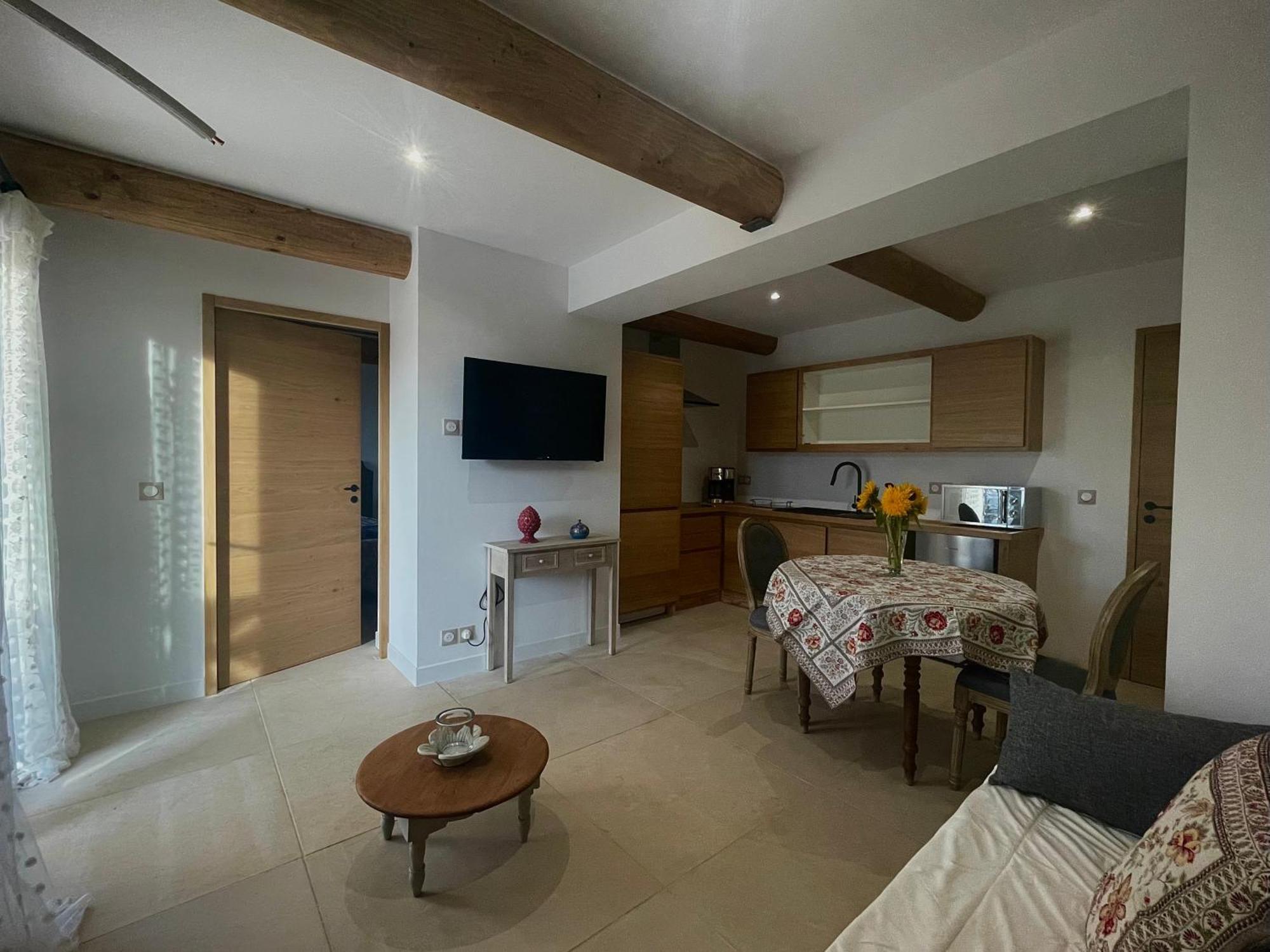 Hotel Les Mazets Du Pas à Gréoux-les-Bains Extérieur photo
