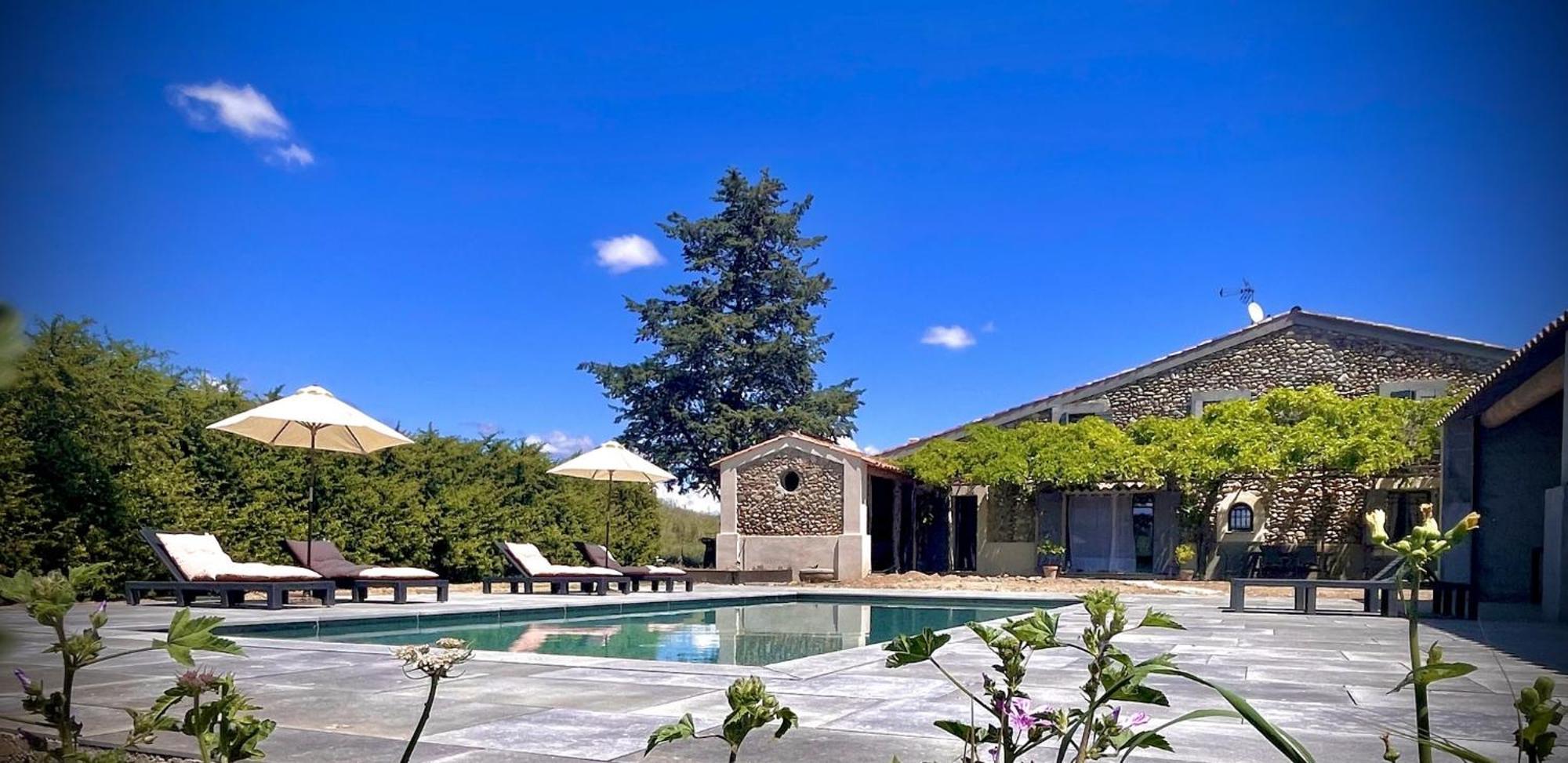 Hotel Les Mazets Du Pas à Gréoux-les-Bains Extérieur photo